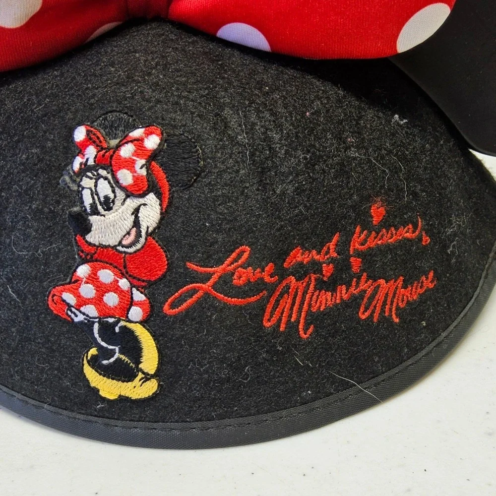 Disney‎ Minnie Mouse Ear Hat Kids Youth Black Red Polka Dot Bow Embroidered Hat